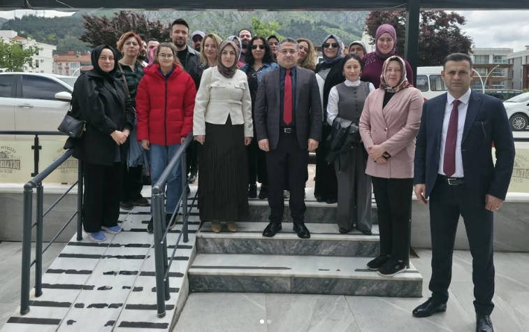 Kurban Bayramı vesilesiyle İl Müdürlüğü idari personelinimiz ve mesai arkadaşlarımızla bayramlaşma programında bir araya geldik