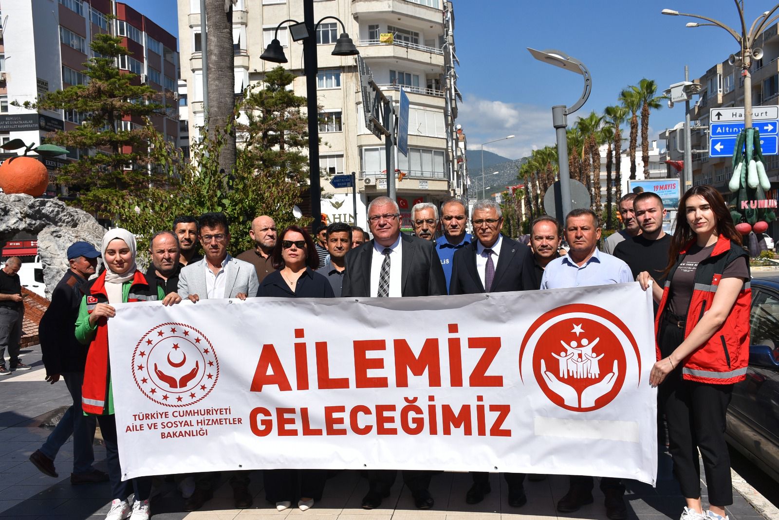 Milli Aile Haftası Tanıtım Yürüyüşü Gerçekleştirildi