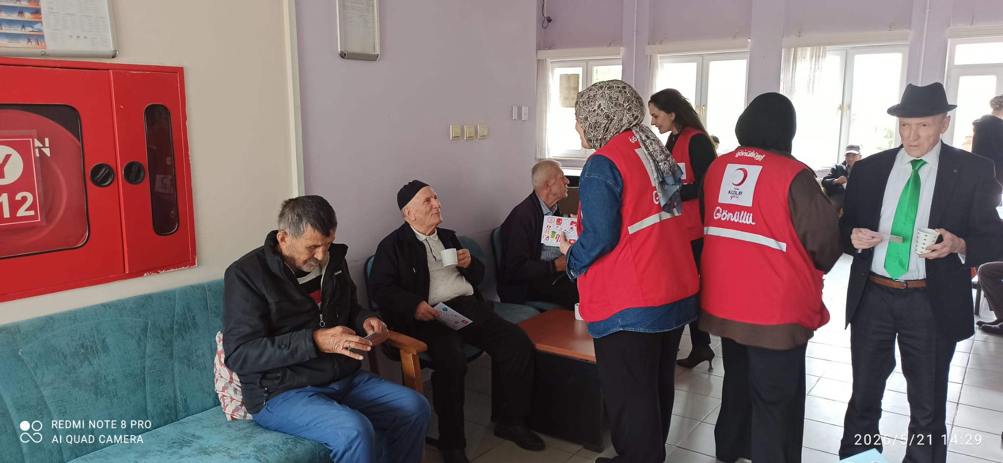 Bir Mektup Bir Mutluluk