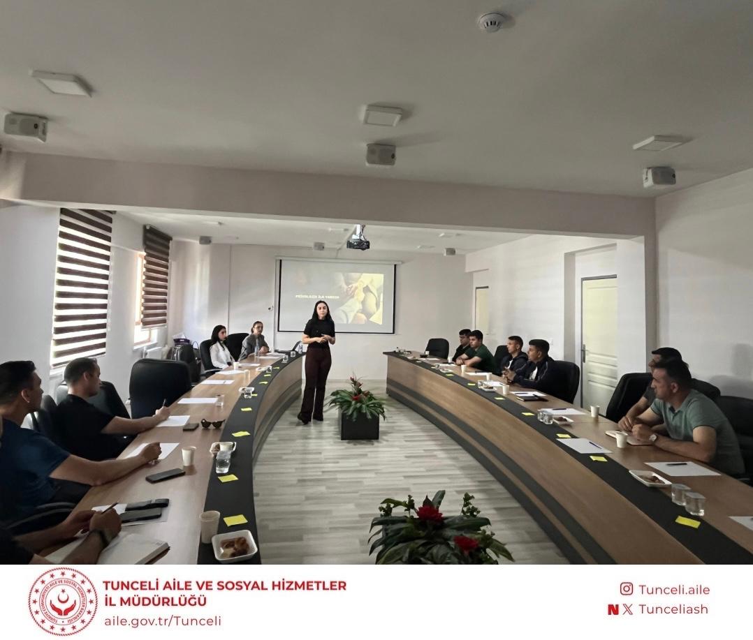 Afet ve  Acil Durumlarda Psikolojik İlk Yardım Eğitimlerimize Devam Ediyoruz