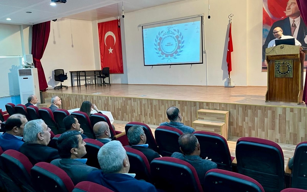  Taşköprü İlçemizde Muhtarlarla Sosyal Hizmet Buluşması Gerçekleşti
