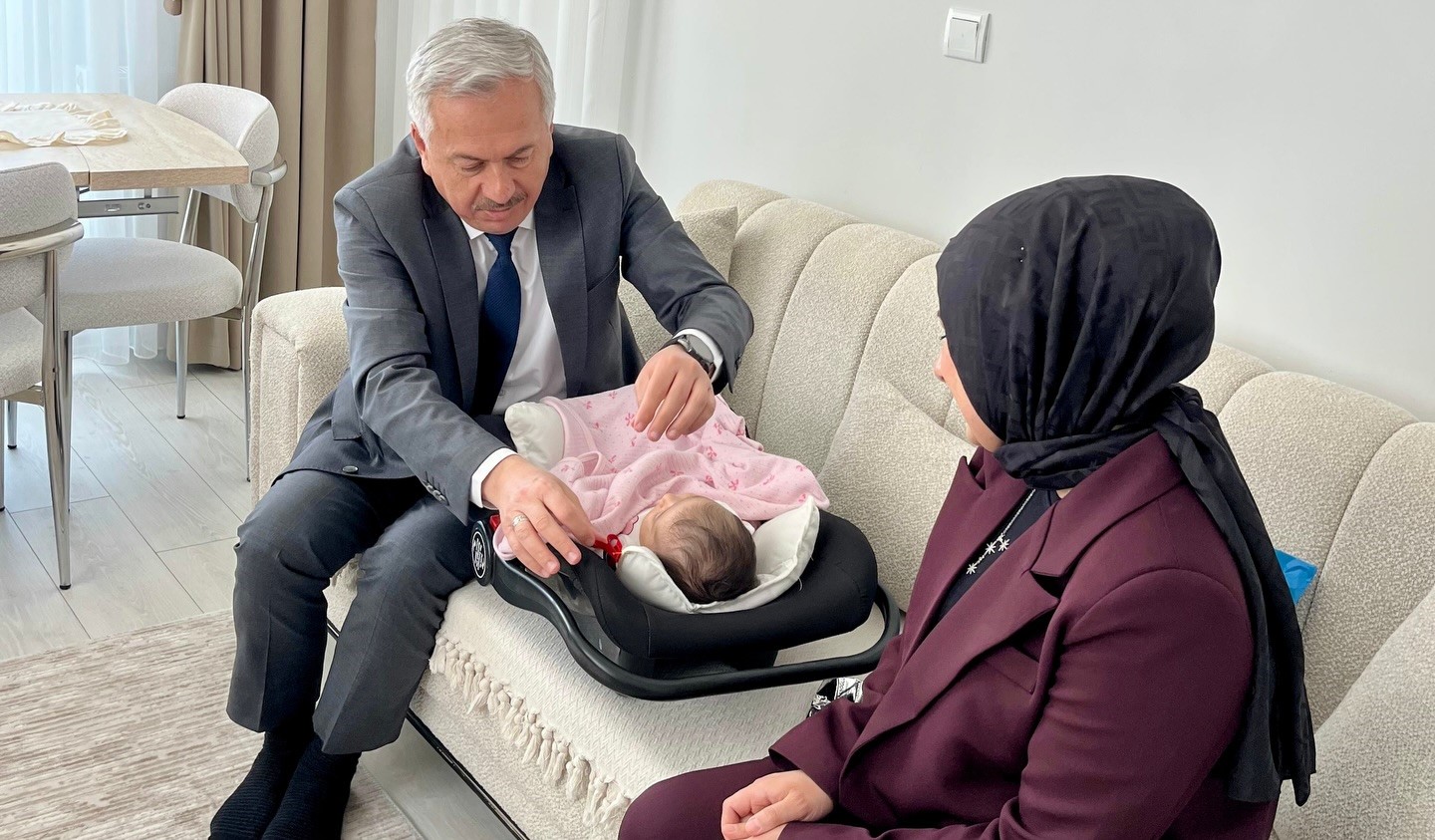 Evlilik Kredisi Hizmetinden Yararlanan Aileyemizin İlk Bebek Sevinci Paylaşıldı
