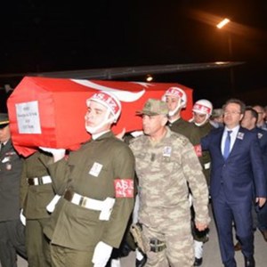 Şehidimiz Düzenlenen Törenle Memleketine Uğurlandı - fotoğraf 2