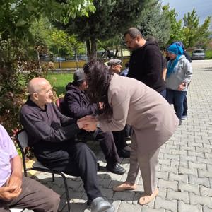 Bolvadin Huzurevinde Kurban Bayramı Mutluluğu Yaşandı. - fotoğraf 1