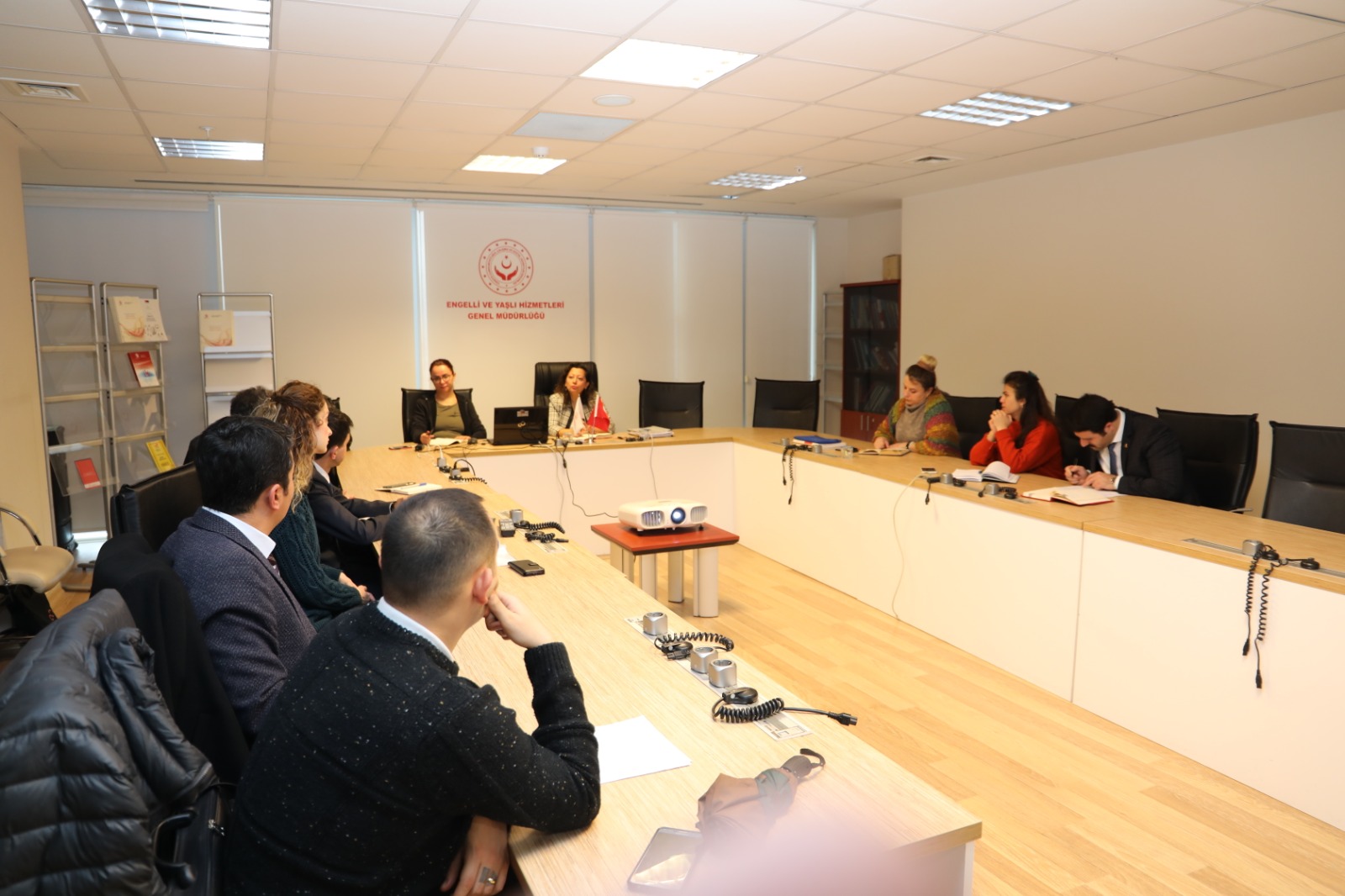 Karayolları Genel Müdürlüğü İle Kaldırım ve Yaya Geçitlerinin Erişilebilirliği Konulu Toplantı Yapıldı