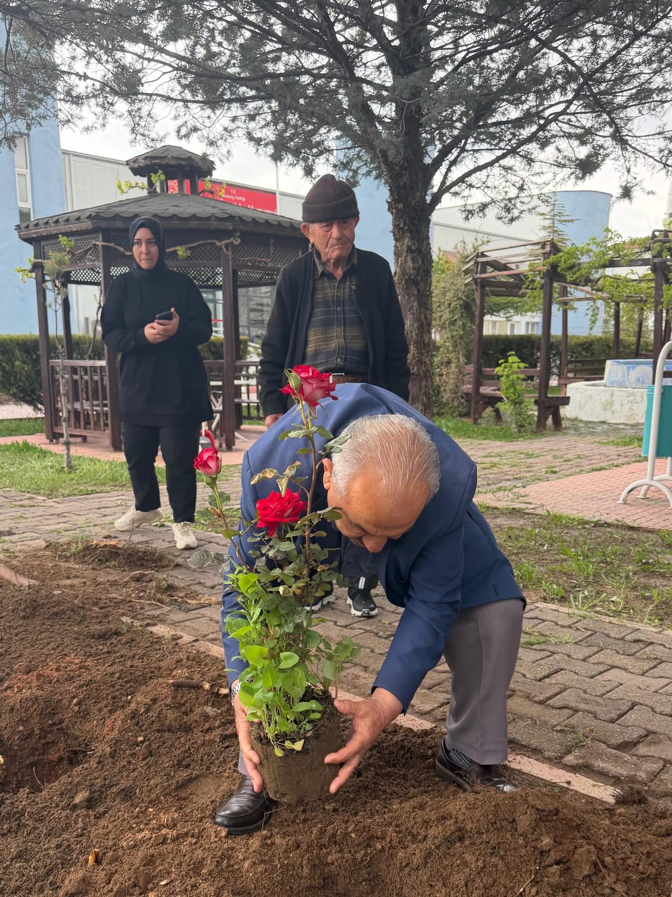 A. Kadir Üçyıldız Huzurevi