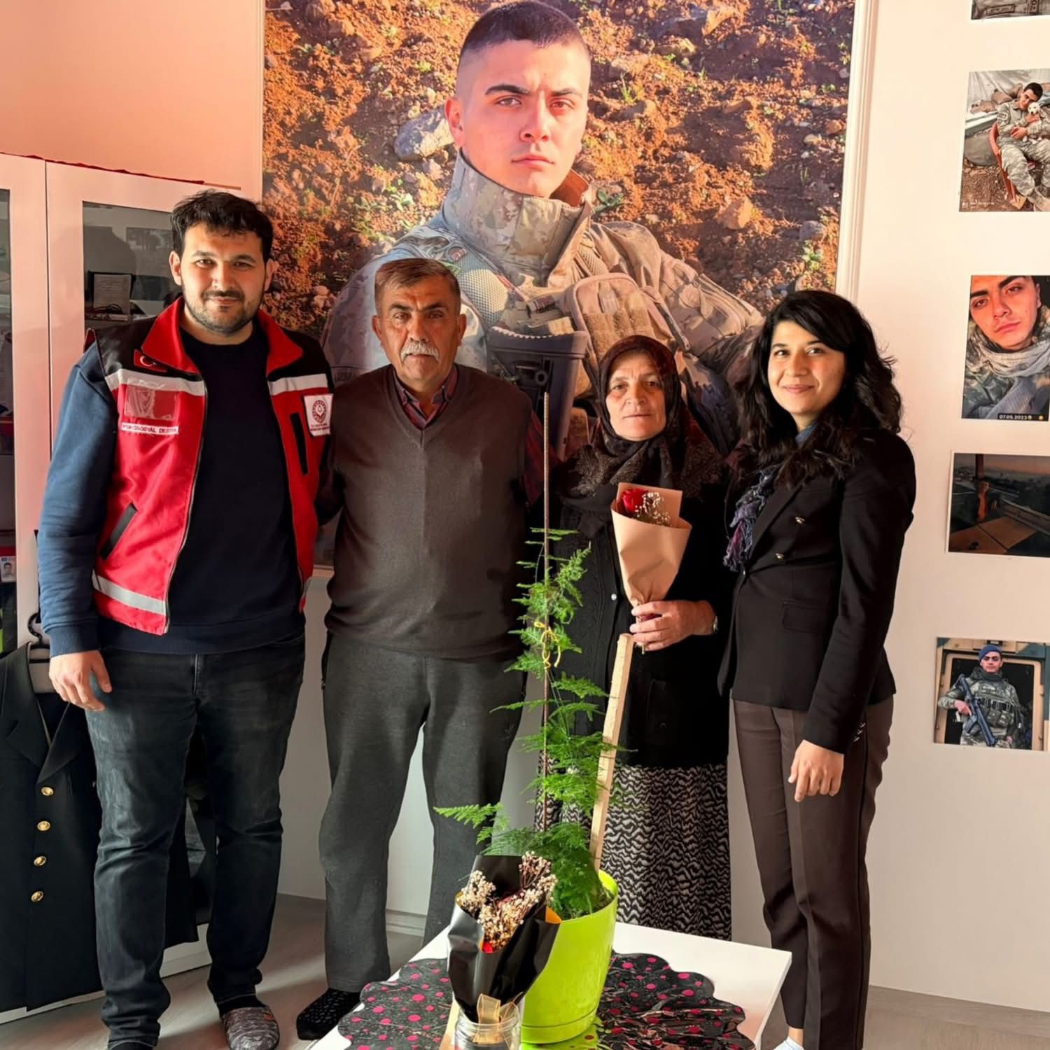 Anneler Günü Kutlaması