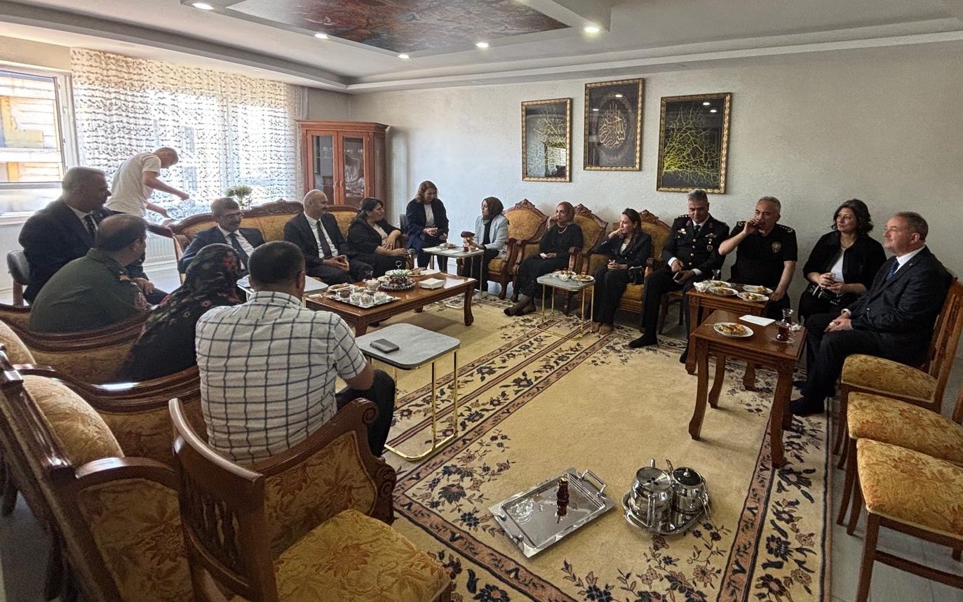  Kurban Bayramı dolayısıyla Şehit Necat Ateş’in ailesine ziyaret