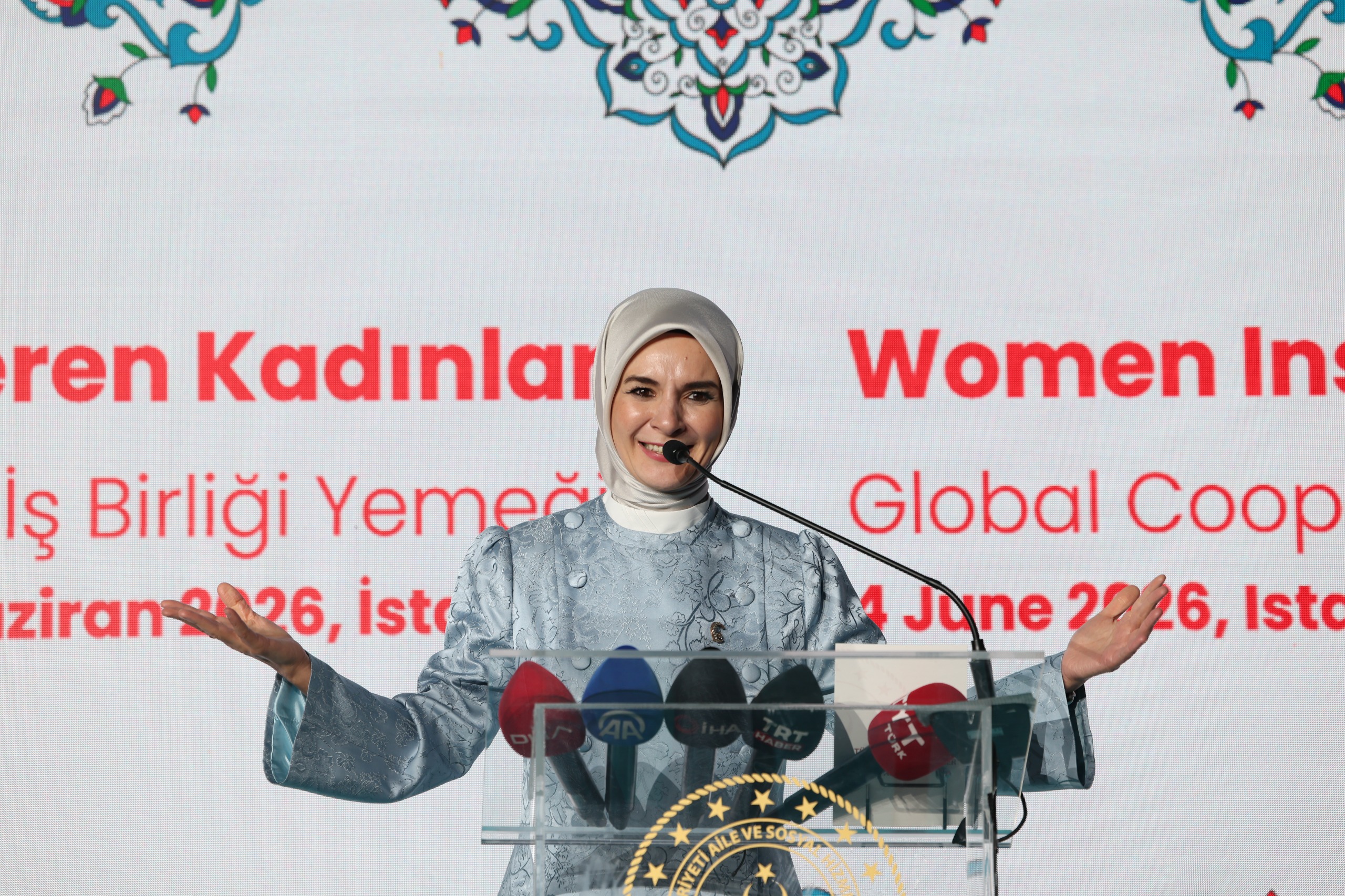 Bakanımız Göktaş, "Geleceğe İlham Veren Kadınlar-Küresel İşbirliği Akşam Yemeği" programına katıldı