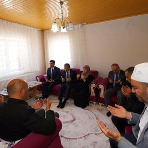 Şehidimiz Onur Çapan’ın Kıymetli Annesi Döndü Çapan’a Hane Ziyareti Yapıldı - fotoğraf 2