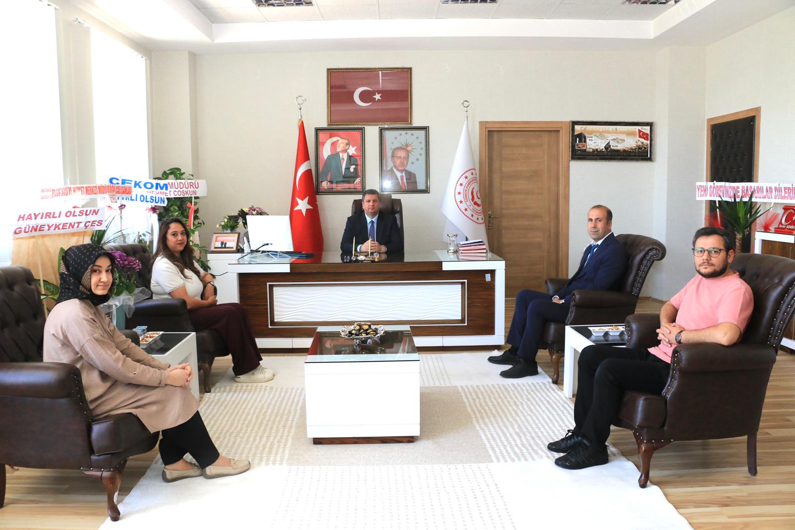 İHTİSASLAŞTIRILMIŞ ÇOCUK EVLERİ SİTESİ MÜDÜRÜ VE ÇALIŞMA ARKADAŞLARIMIZDAN İL MÜDÜRÜMÜZ SAYIN SERDAR DEMİRCİ’YE ZİYARET
