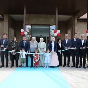 Bakanımız Göktaş, Darülaceze Sosyal Yaşam Şehri'nde kreş açılışına katıldı - fotoğraf 2