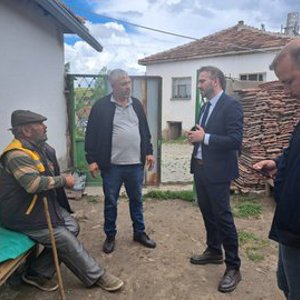  İl Müdürümüz Alper Alp, Yenipazar Belediye Başkanı, muhtarlar ve vatandaş ile bir araya geldi. - fotoğraf 1