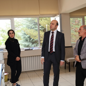İl Müdürümüz Sayın Abdulhalim Ünalan , İl Müdürlüğümüze bağlı 100. Yıl Atatürk Huzurevi ve Yaşlı Bakım Rehabilitasyon Merkezini ziyaret ederek incelemelerde bulundu. - fotoğraf 5