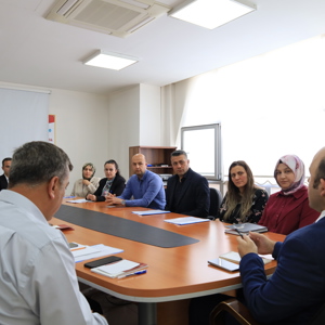 Erzincan Aile Ve Sosyal Hizmetler İl Müdürlüğü Görevine Başlayan İl Müdürümüz Sayın Abdulhalim Ünalan, Bağlı Kuruluşların Müdürleriyle Tanışma Ve Değerlendirme Toplantısında Bir Araya Geldi. - fotoğraf 4