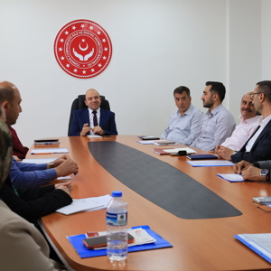 Erzincan Aile Ve Sosyal Hizmetler İl Müdürlüğü Görevine Başlayan İl Müdürümüz Sayın Abdulhalim Ünalan, Bağlı Kuruluşların Müdürleriyle Tanışma Ve Değerlendirme Toplantısında Bir Araya Geldi. - fotoğraf 2