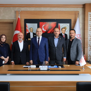 Sağlık-Sen Erzincan Şube Başkanı Sayın Halil İbrahim İçoğlu Ve Beraberindeki Yönetim Kurulu Üyeleri, İl Müdürümüz Sayın Abdulhalim Ünalan’ı Makamında Ziyaret Etti. - fotoğraf 2