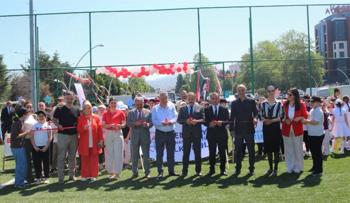 Engelli Bireylere Yönelik Piknik Etkinliği Ve Çocuk Şenliği Düzenlendi.