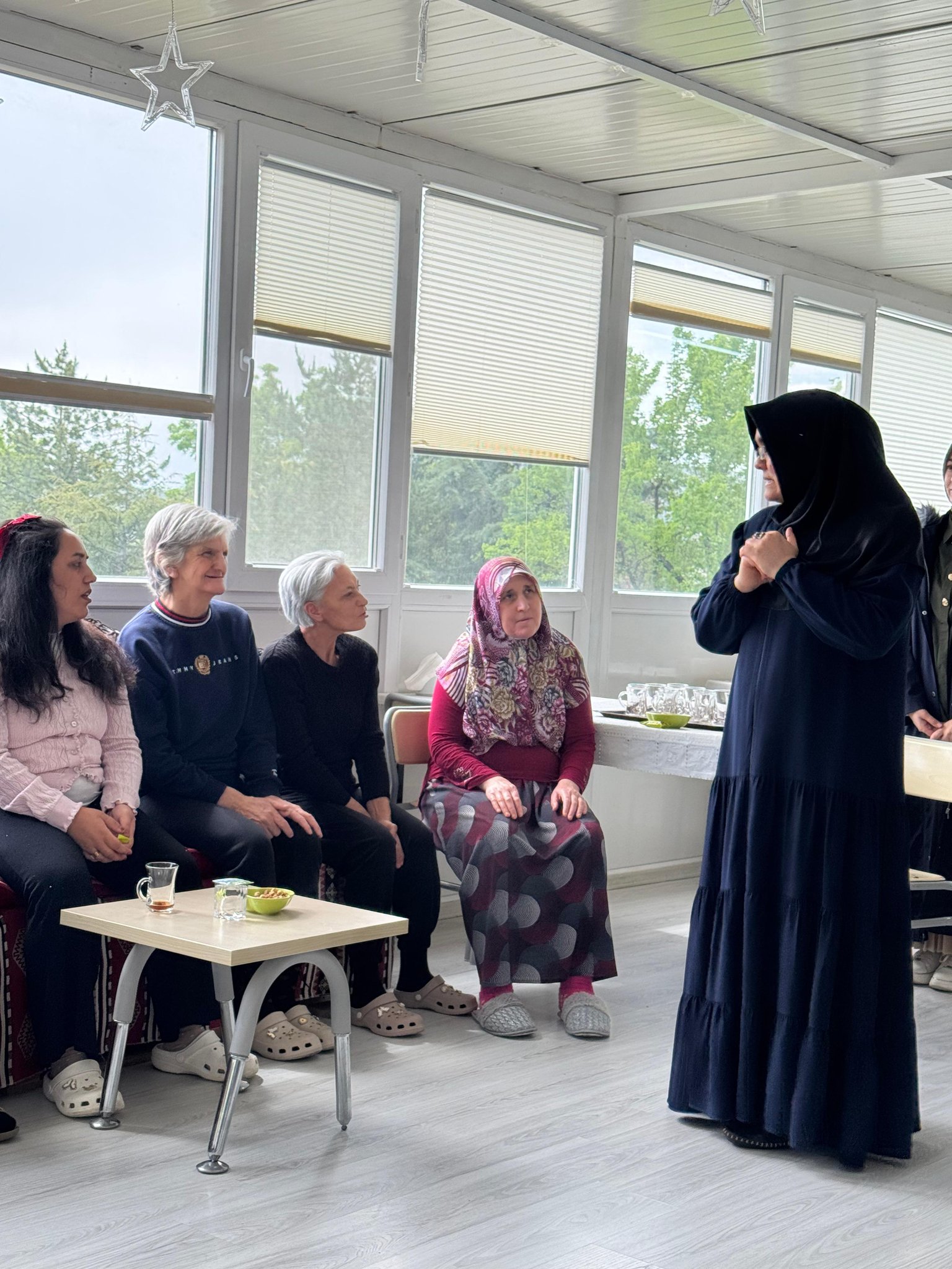 Ürgüp Hanife-Memiş Aksoy Bakım, Rehabilitasyon ve Aile Danışma Merkezinde Kurban Bayramı’nın manevi anlamını birlikte öğreniyor, birlikte paylaşıyoruz
