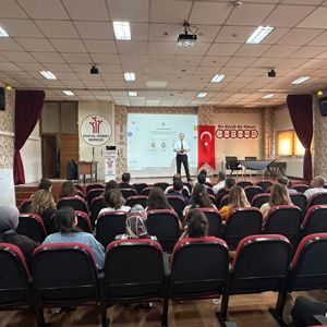 İPEKYOLU ŞERİF ONAT SOSYAL HİZMET MERKEZİ MÜDÜRLÜĞÜ DEĞERLENDİRME TOPLANTISI GERÇEKLEŞTİRİLDİ - fotoğraf 2