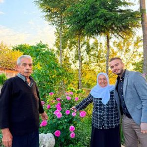  İl Müdürümüz Alper Alp; şehitlerimizin kıymetli ailelerini yalnız bırakmadı. - fotoğraf 1
