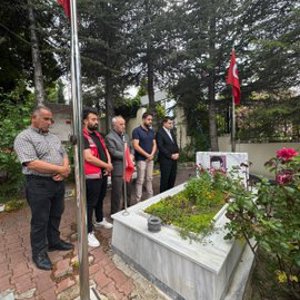 Şehitlerimizin sene-i devriyeleri münasebetiyle kabirleri ziyaret edilmiştir. - fotoğraf 2