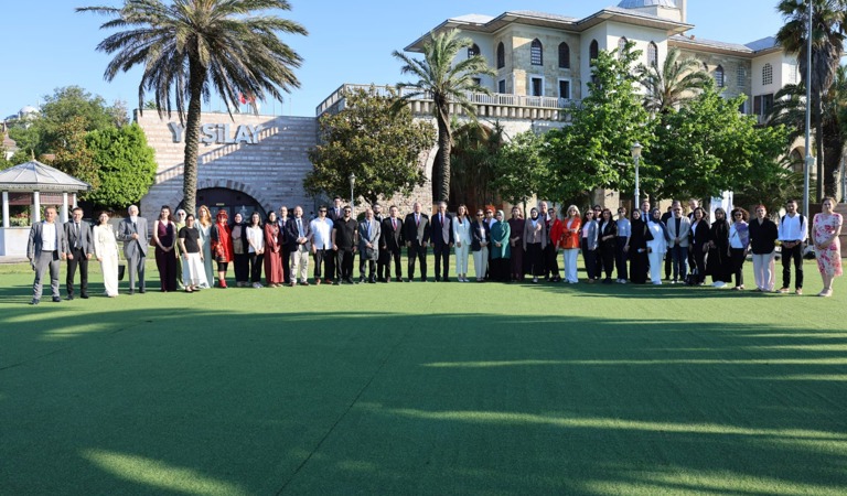 Bağımlılıklarla Mücadelede Sosyal Uyum Çalıştayı İstanbul’da Gerçekleştirildi