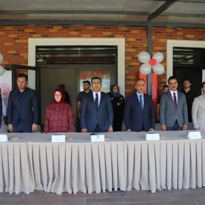 “Bilginin Yaşı Yok” Yarışmasında Ulu Çınarlar Bilgileriyle Yarıştı - fotoğraf 1