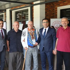 “Bilginin Yaşı Yok” Yarışmasında Ulu Çınarlar Bilgileriyle Yarıştı - fotoğraf 3