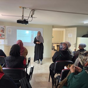 “Finansal Okuryazarlık, Aile Bütçesi ve Kaynak Yönetimi” Konulu Eğitim Programı Düzenlendi - fotoğraf 1