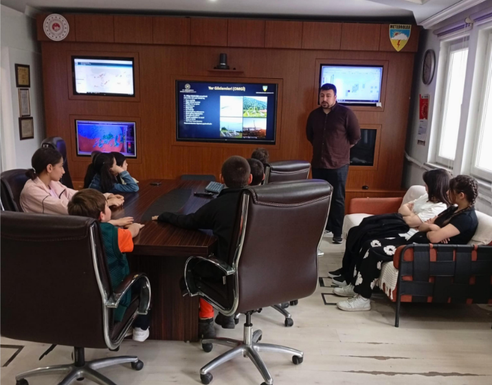 Meteoroloji Bölge Müdürlüğüne Ziyaret Gerçekleştirildi.