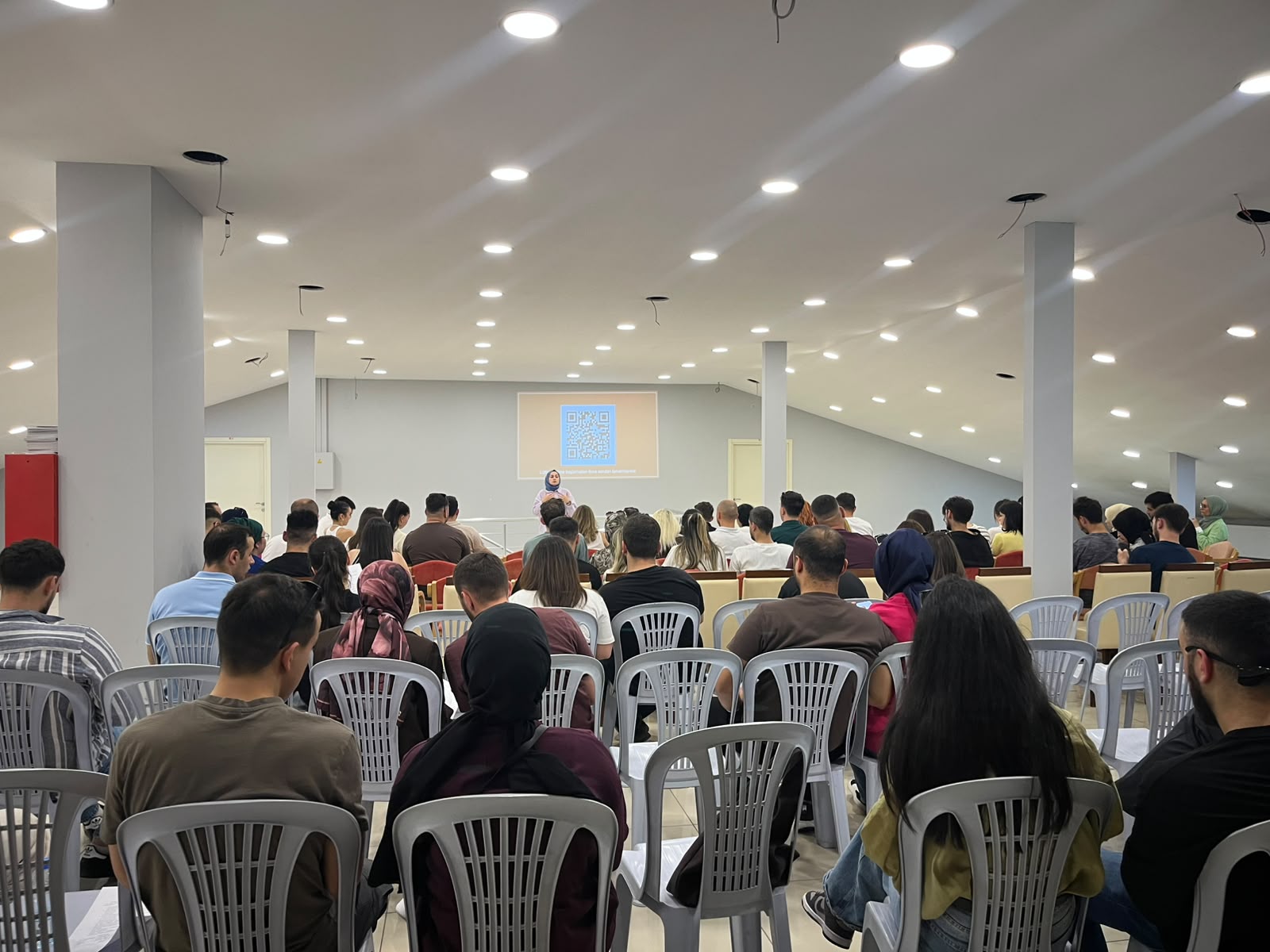 Evlenecek Gençlerin Desteklenmesi Projesi Kapsamında Eğitim Programı Düzenlendi.