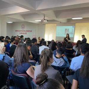 "İş ve Mesleki Danışmanlık" ile "Yaşam ve Kariyer Becerileri" Eğitimleri Başarıyla Gerçekleştirildi - fotoğraf 5