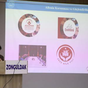  Sosyal Hizmetler bilgilendirme eğitimi düzenlenmiştir. - fotoğraf 8