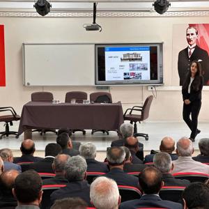 GÜRPINAR İLÇEMİZDE GÖREV YAPAN MUHTARLARA SOSYAL HİZMETLER ALANINDA BİLGİLENDİRME TOPLANTISI GERÇEKLEŞTİRİLDİ - fotoğraf 1