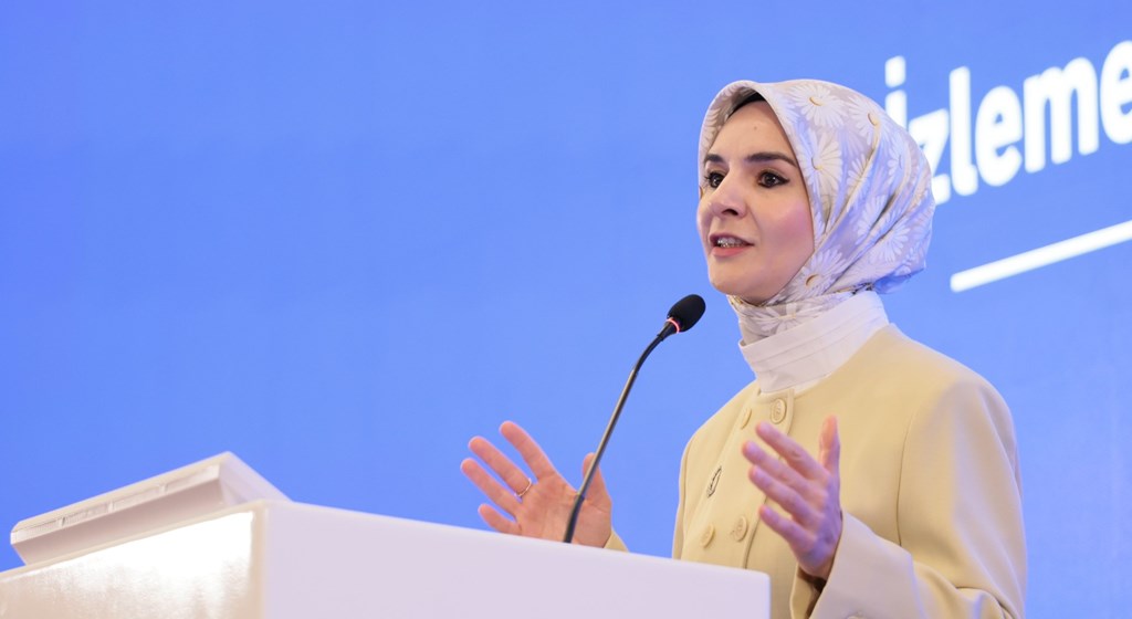 Bakanımız Mahinur Özdemir Göktaş "İzleme Birimi ve Vaka Yönetimi Çalıştayı"nda konuştu: