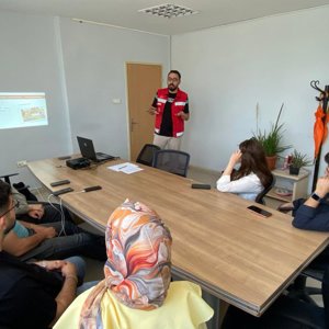 Evlenecek Gençlerin Desteklenmesi Projesi kapsamında evlilik kredisine başvuran gençlerimize eğitim programı düzenlenmiştir. - fotoğraf 2