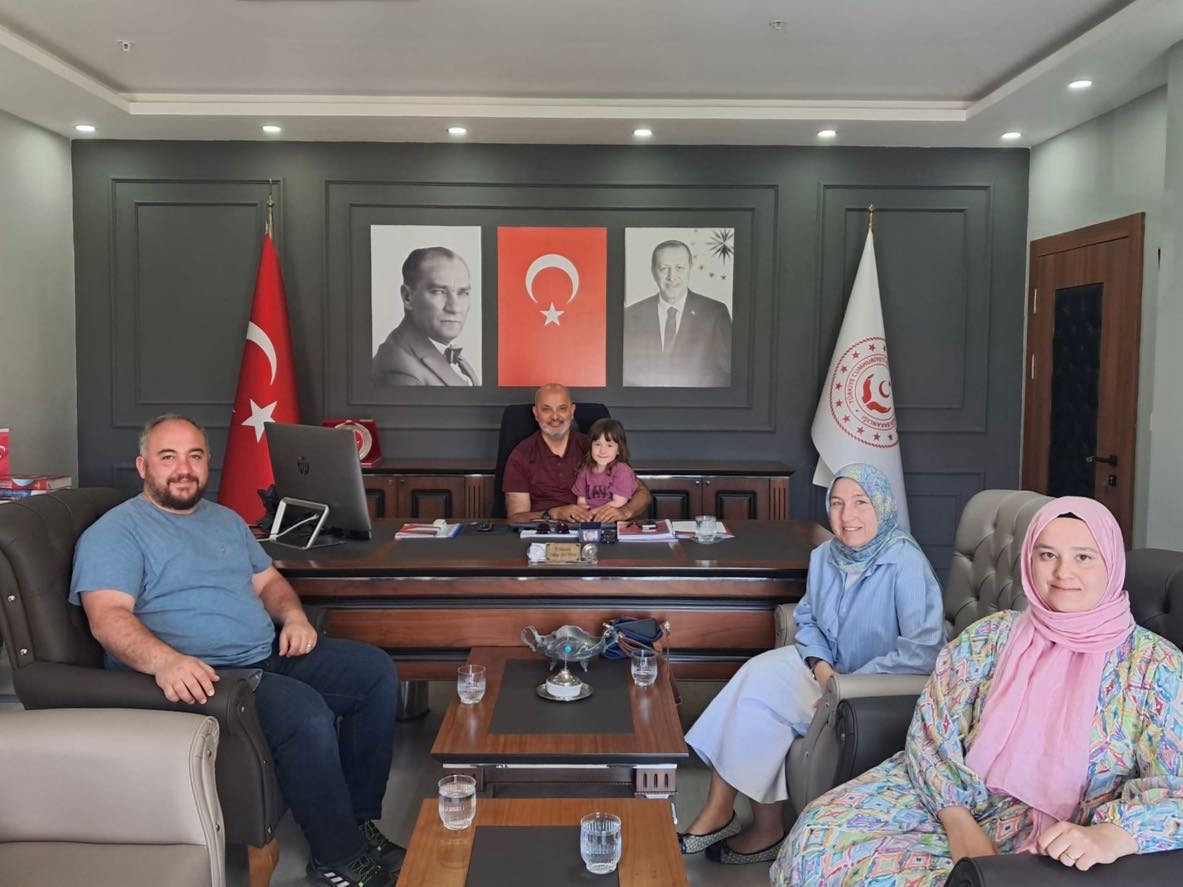 Kuşaktan Kuşağa Güçlü Aile Bağları