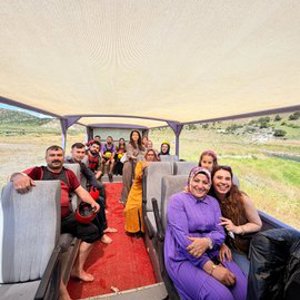 Şehit yakınlarımız, gazilerimiz ve gazi yakınlarımız için gezi programı düzenlenmiştir.  - fotoğraf 4