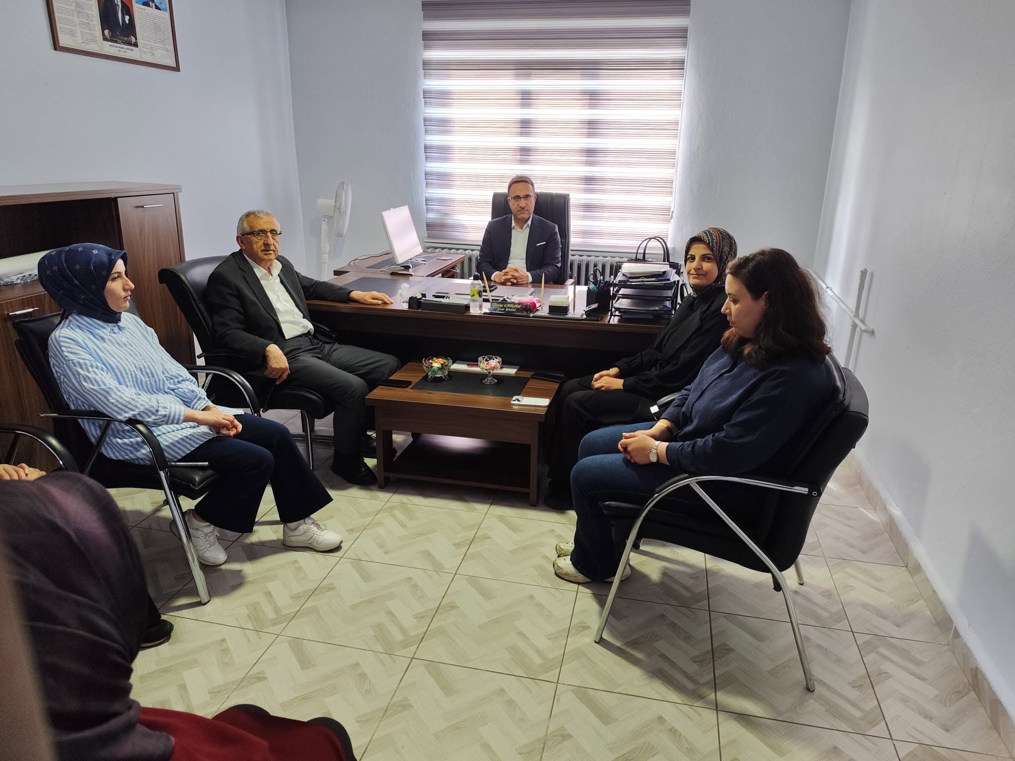 İl Müdürümüz Hasköy Sosyal Hizmet Merkezi Müdürlüğünü Ziyaret Etti