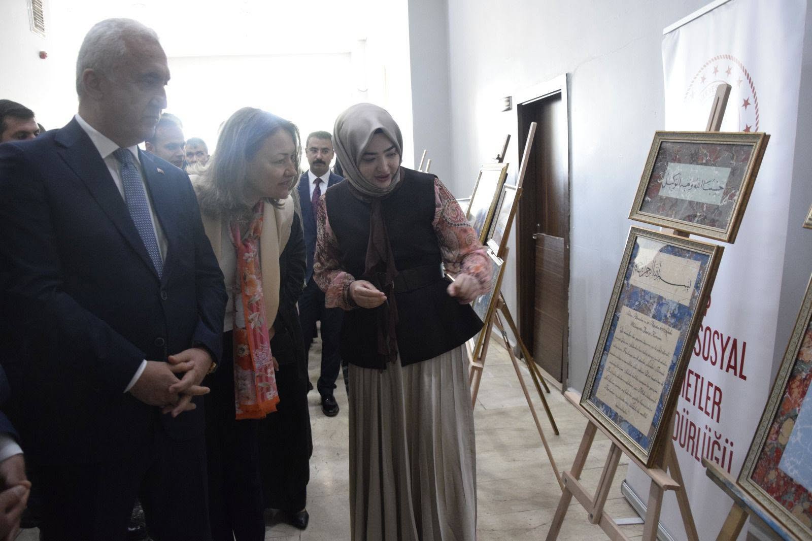 Şehit Yakınları ve Gazi Ailelerinin Eserleri Hayat Boyu Öğrenme Haftası Sergisinde Yer Aldı