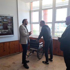 İl Müdürümüz Alper Alp’ten Özel Bireylerimize Anlamlı Ziyaret  - fotoğraf 1