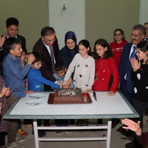 Valimiz Sayın Köksal Şakalar Ve Eşi Müslime Şakalar Hanımefendi, Çocuklarımızın Mutluluğuna Ortak Oldu - fotoğraf 1