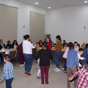 Valimiz Sayın Köksal Şakalar Ve Eşi Müslime Şakalar Hanımefendi, Çocuklarımızın Mutluluğuna Ortak Oldu - fotoğraf 3