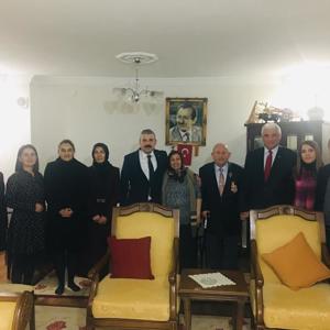 ŞEHİT AİLELERİ VE HUZUREVİ’NE YILBAŞI ZİYARETİ - fotoğraf 1