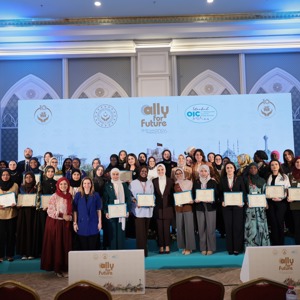 Bakanımız Göktaş, "ALLY for Future: Genç Müslüman Kadınlar Liderlik Programı"nın kapanışında konuştu - fotoğraf 5