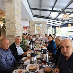 Ulu Çınarlarımızla Kahvaltıda Buluştuk - fotoğraf 2