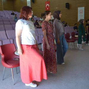 İl Sağlık Müdürlüğü, Personelimize Fiziksel Aktivite ve Sağlıklı Yaşam Konusunda Farkındalık Çalışması Gerçekleştirdi - fotoğraf 2