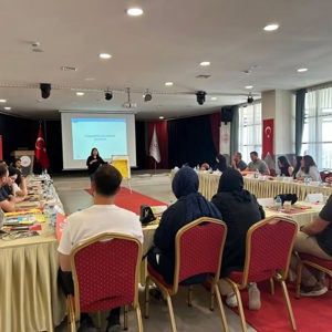 Afet ve Acil Durumlarda Psikososyal Destek Temel Düzey Müdahale Eğitimimiz 3. ve 4. Günlerini Başarıyla Gerçekleştirdik - fotoğraf 1