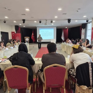 Afet ve Acil Durumlarda Psikososyal Destek Temel Düzey Müdahale Eğitimimiz 3. ve 4. Günlerini Başarıyla Gerçekleştirdik - fotoğraf 4
